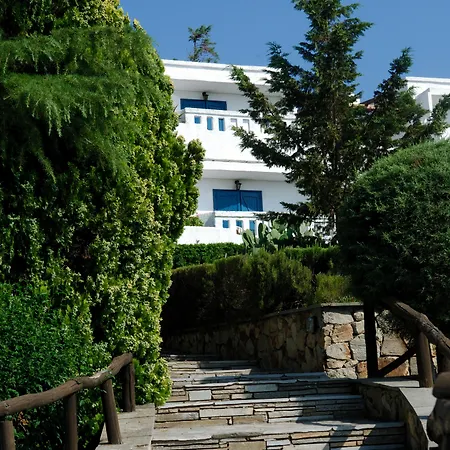Agionissi 4*