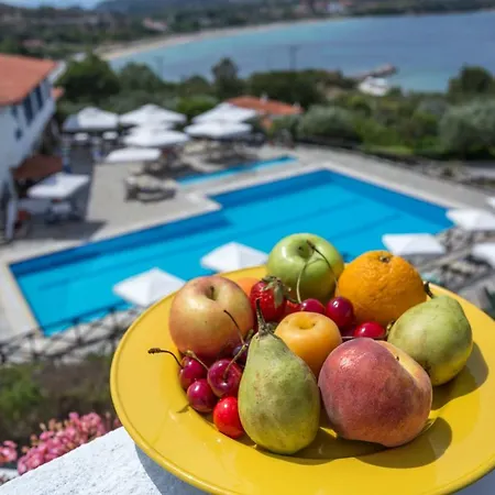 Agionissi 4*