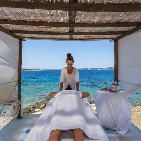 Resort Agionissi