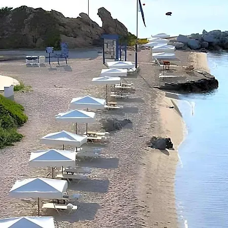 Agionissi 4*
