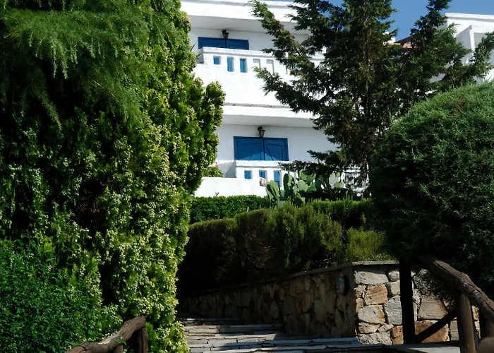 Agionissi 4*