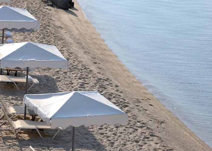 Agionissi 4*