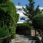 Agionissi 4*