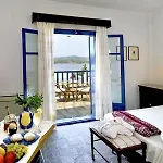 Agionissi Resort 4*