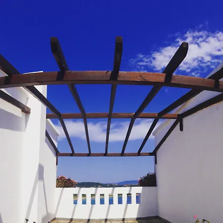 Agionissi 4* Amulianí