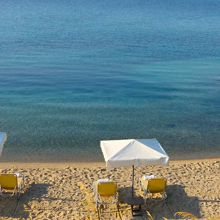 リゾート Agionissi アムリアニ