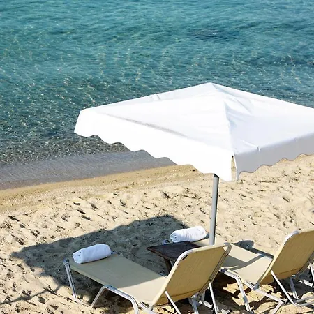 リゾート Agionissi アムリアニ