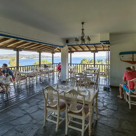 Agionissi Üdülőközpont 4*
