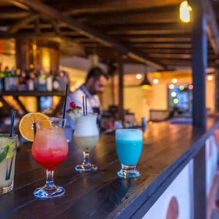 Agionissi リゾート アムリアニ