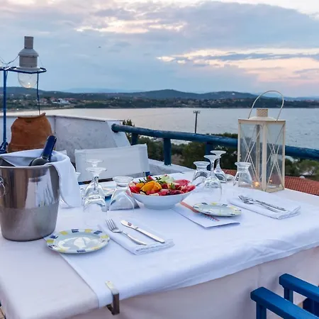 Üdülőközpont Agionissi Amulianí