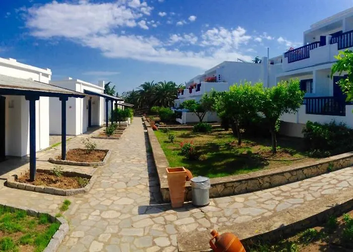 Resort Agionissi 4*